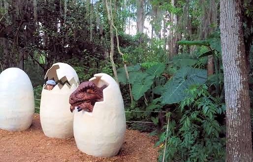 dinosaur-world-plant-city-fl-easter-sunday-tamas-kovach--posted=mhlivingnews-com-