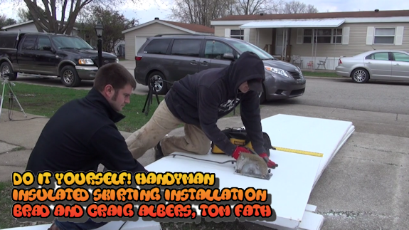 do-it-yourself-handyman-insulated-skirting-installation-manufactured-housing--tomfath-craigalbers-brad-albers-manufacturedhomelivingnews-com-575-323-1