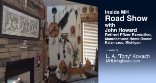 john-sue-howard-sitting-room-native-american-art-decor1manufacturedhome-saddlebrookfarms-kalamazoomi-manufacturedhomecommunity-mhlivingnews-